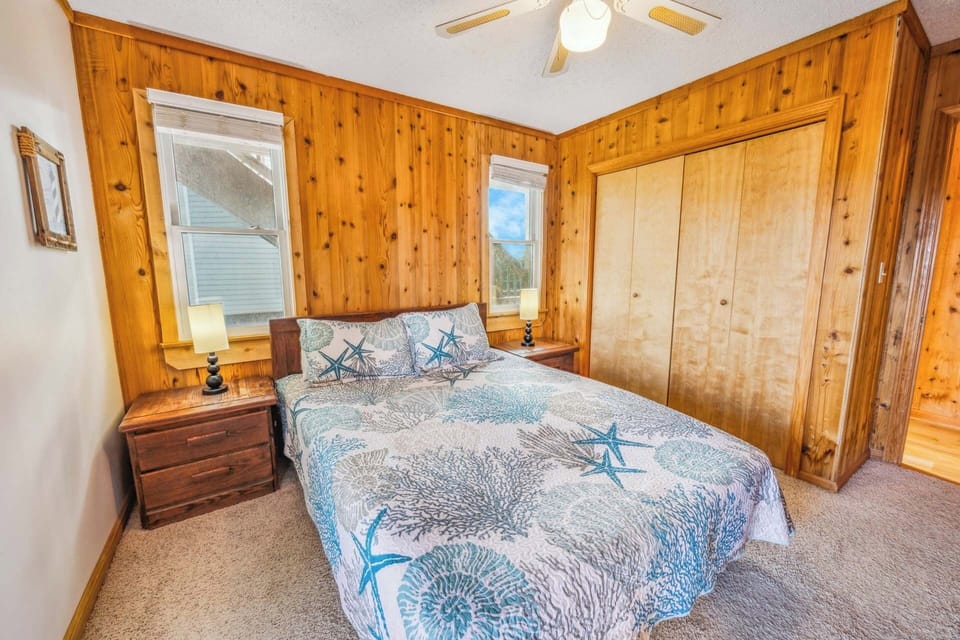Surf or Sound Realty - 1120 - Jane's Friend - Bedroom 4 -2