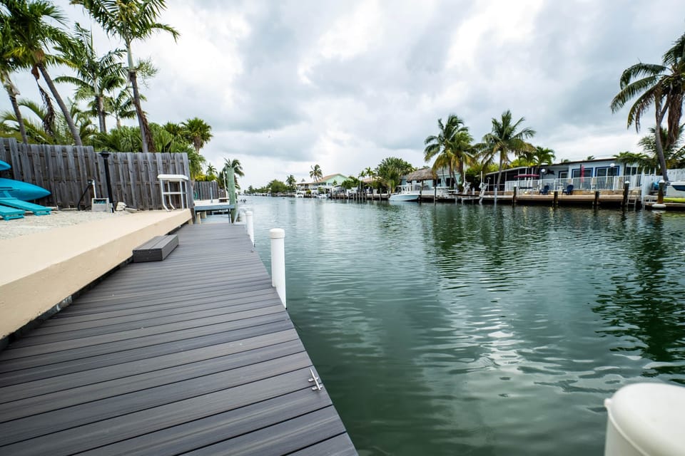 37.5 ft private and spacious dock
