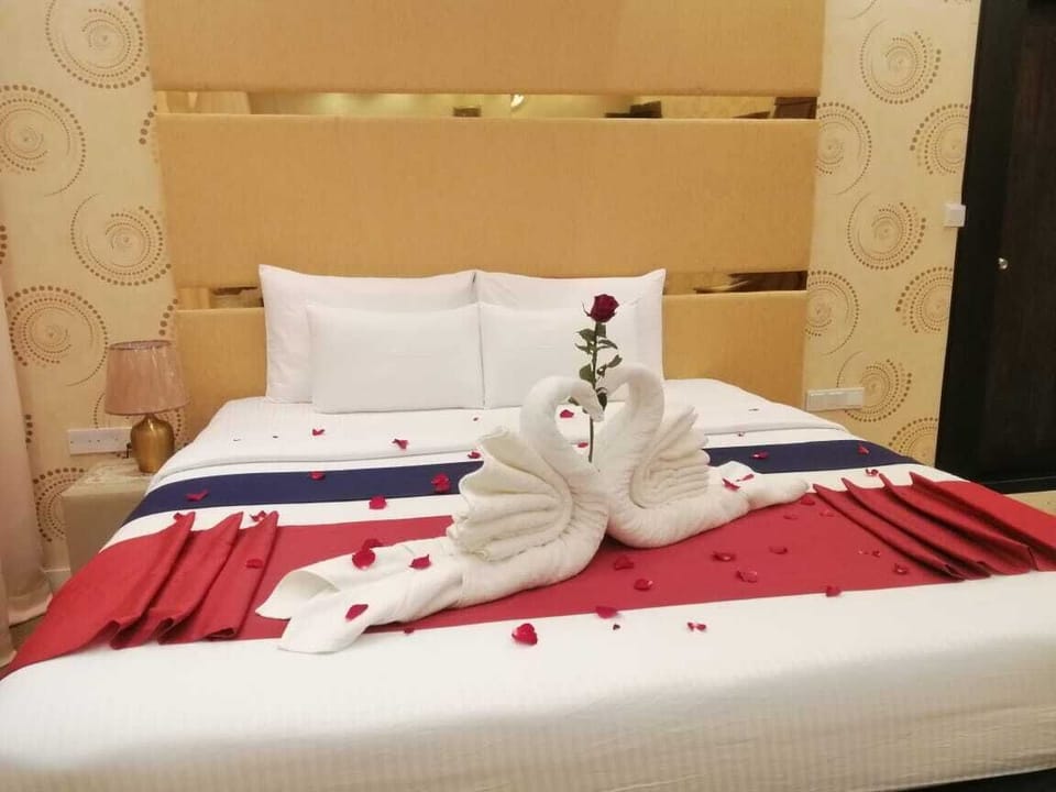 Deluxe Double Room | Premium bedding, desk, laptop workspace, iron/ironing board