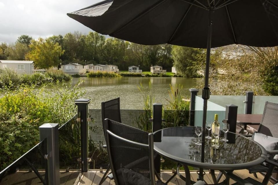 Deluxe Mobile Home, Private Bathroom, Lake View | Terrace/patio