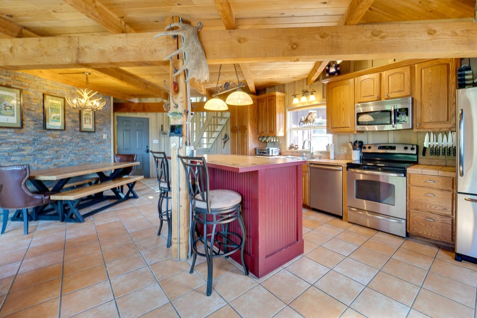 Kitchen | Cooking Basics Supplied