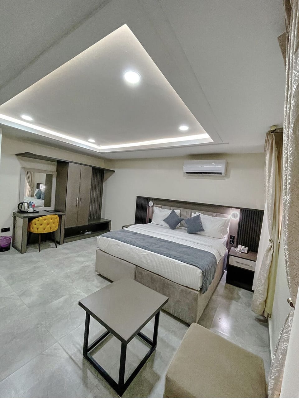 Deluxe Double Room | Premium bedding, down comforters, Select Comfort beds, in-room safe
