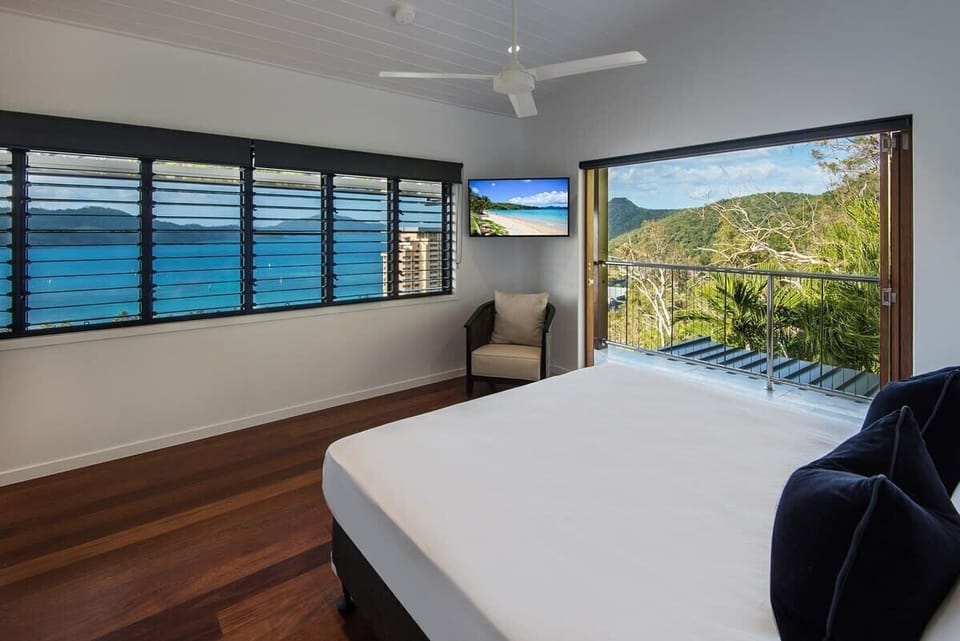 Horizons - Bedroom 6
