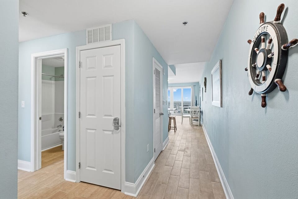 Entry way to our beautiful condo