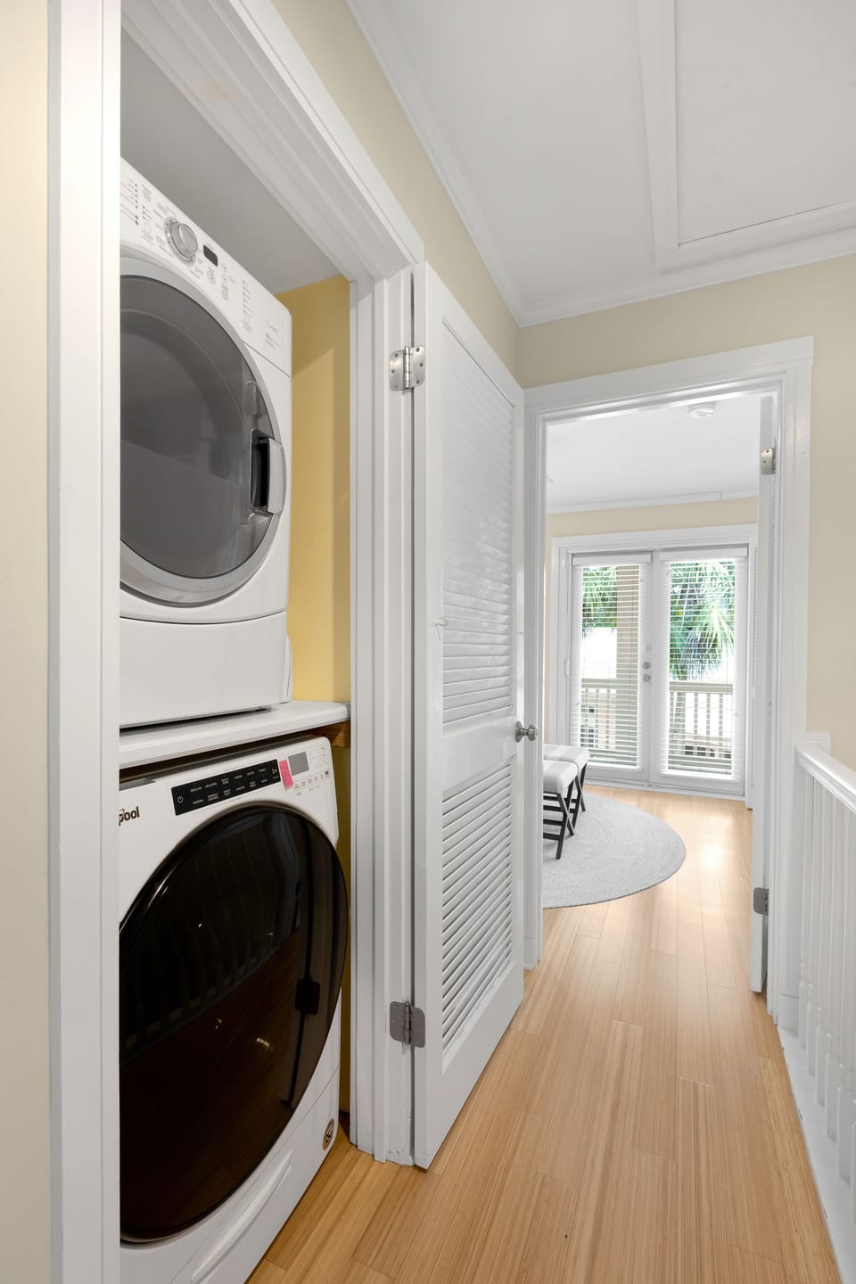 Washer/dryer upstairs