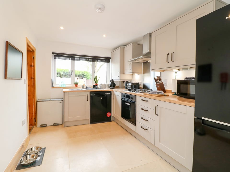 Cottage | Interior