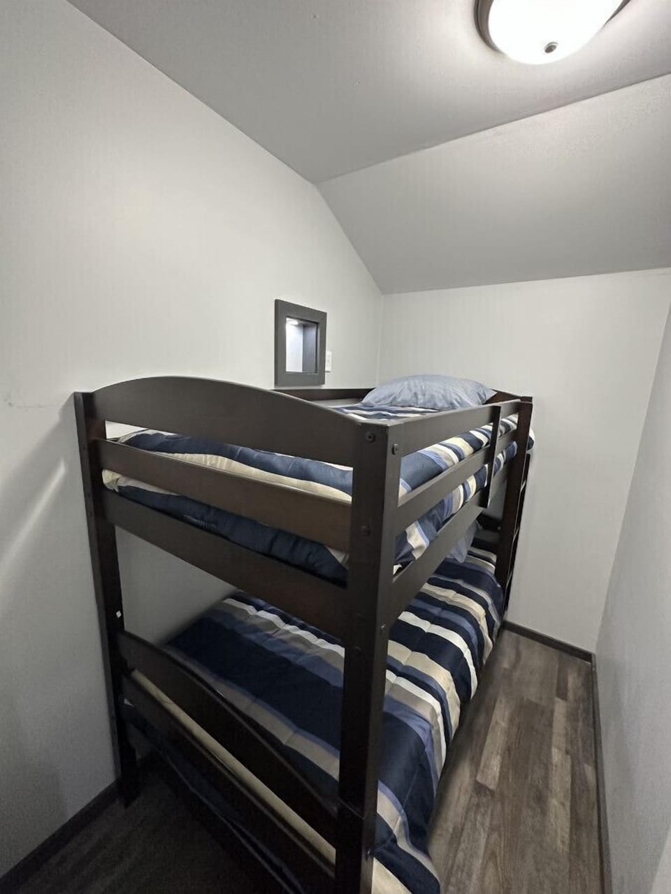 Bedroom 2, twin bunkbed