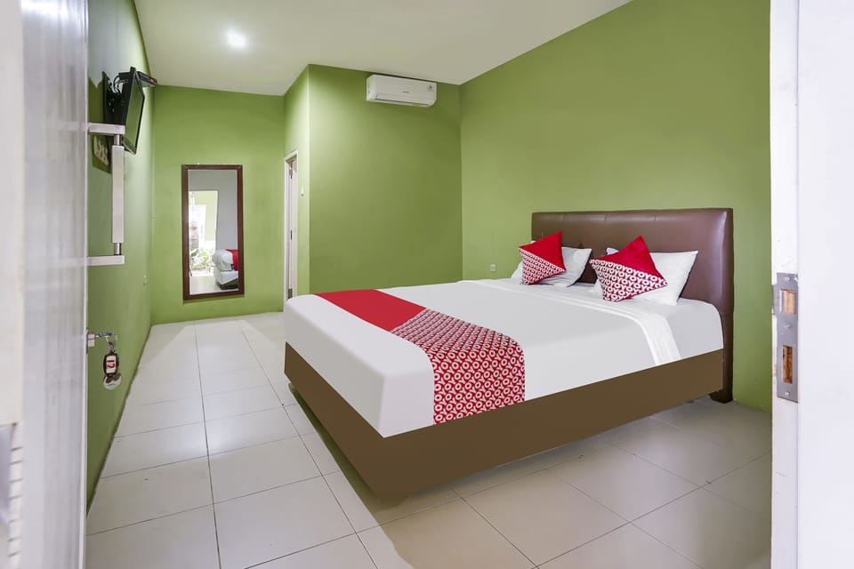 Deluxe Double Room | WiFi (free), bed sheets