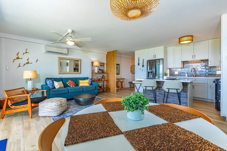 Condo, 1 Bedroom | Living area | Smart TV