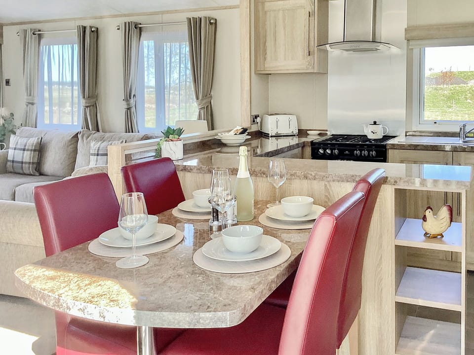 Dining Area | Ballagan Lodge - Ballagan Lodges, Culloden Moor, near Inverness