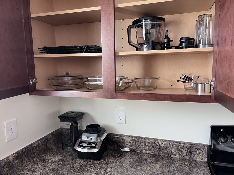  Kitchen (2nd floor)