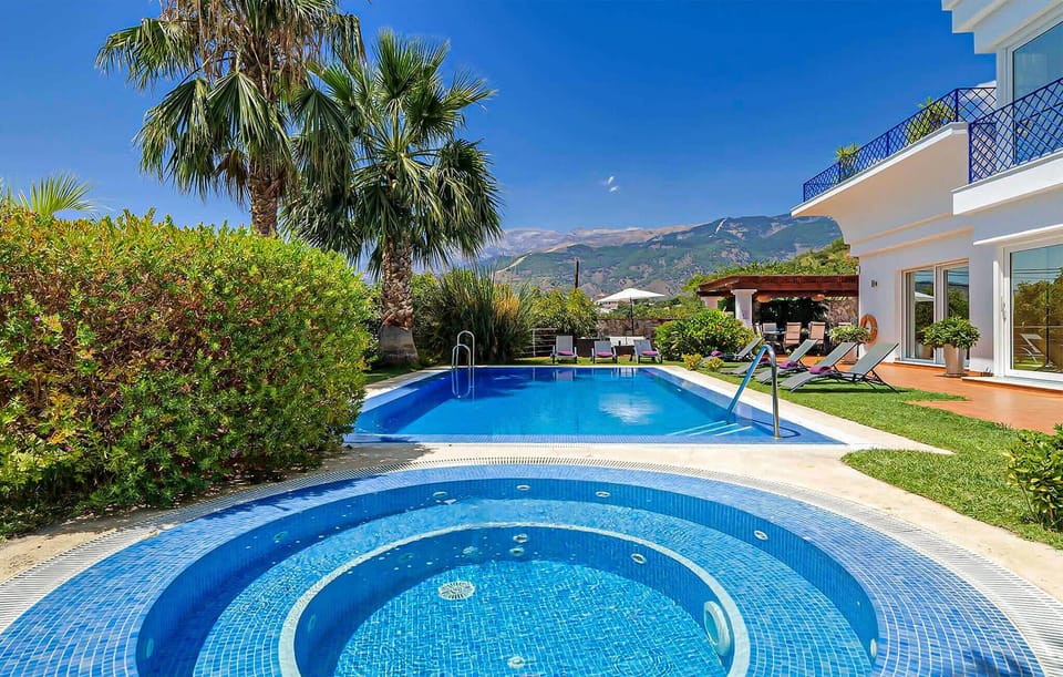 pool