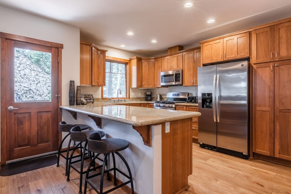 Fully equipped kitchen