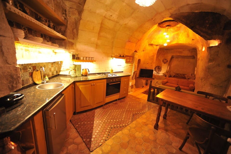 Cave Suite with Hammam | Private kitchen | Full-size fridge, oven, coffee/tea maker, cookware/dishes/utensils
