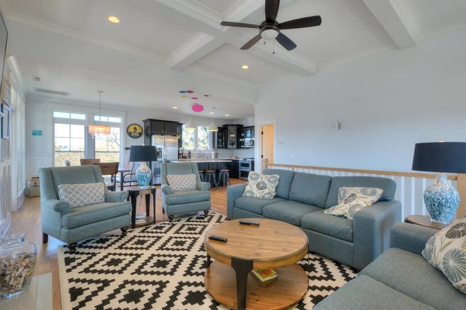 Blue Waves Open Floor Plan