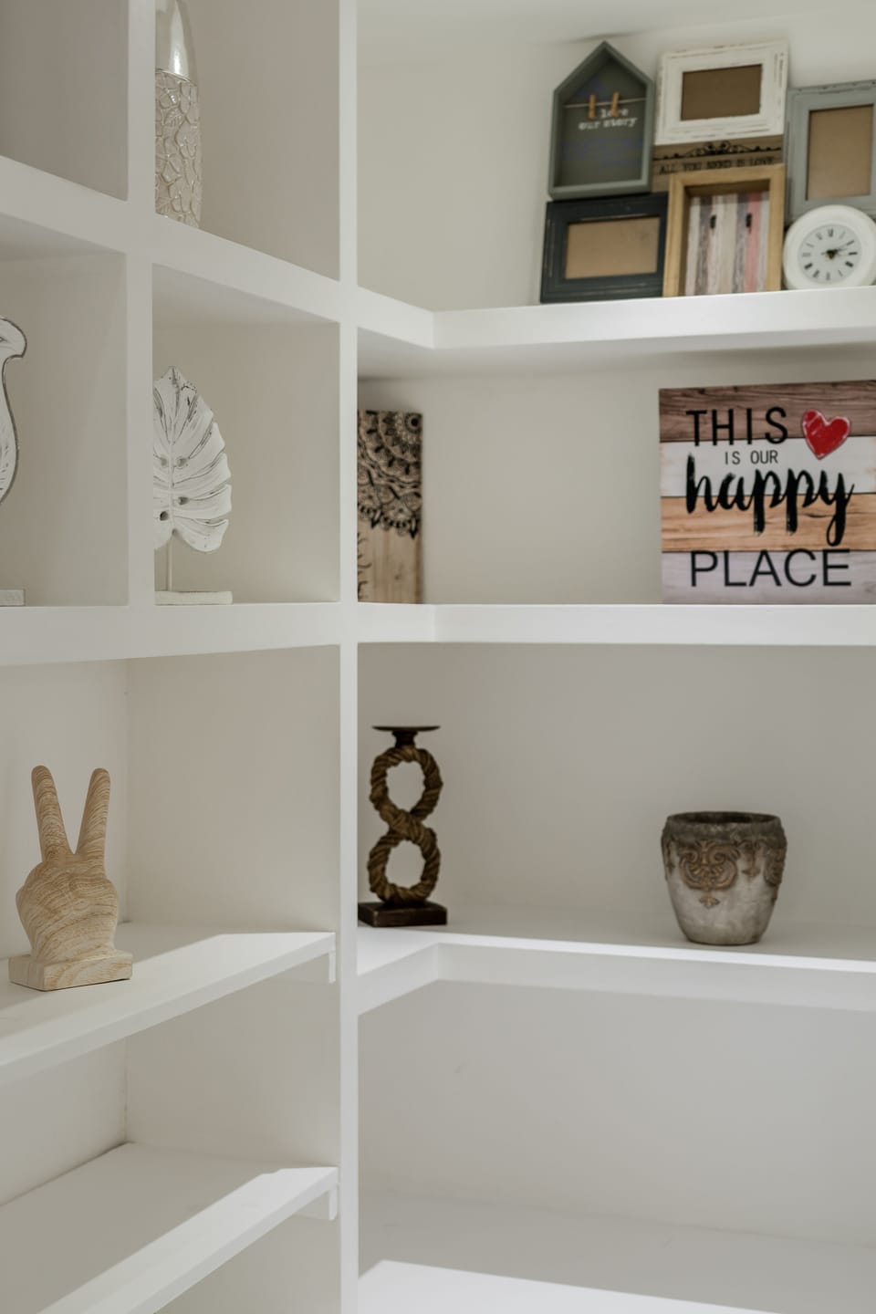 Master suite 2  decoration stuff