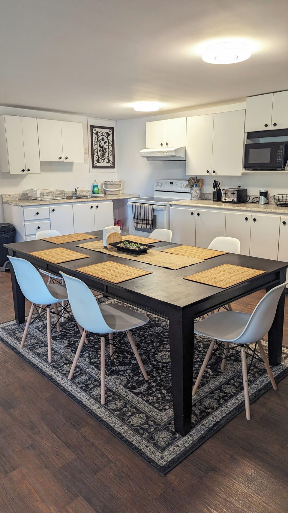 Dinning room table