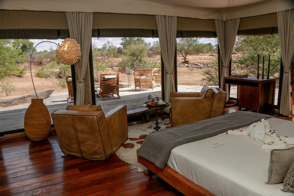 Deluxe Tent | 1 bedroom, in-room safe