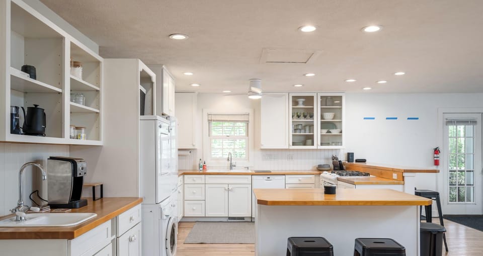 Open concept kitchen