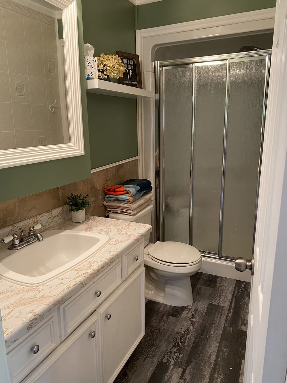 Full bathroom