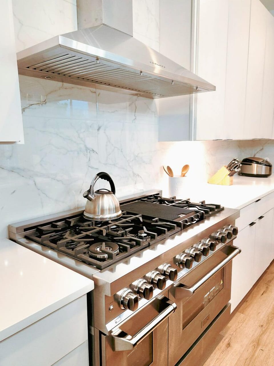 Kitchen with gas stove for all your cooking needs