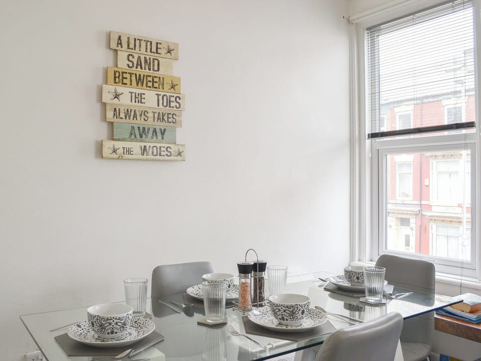 Dining Area | Windsor ApartmentsHarbour View, Bridlington