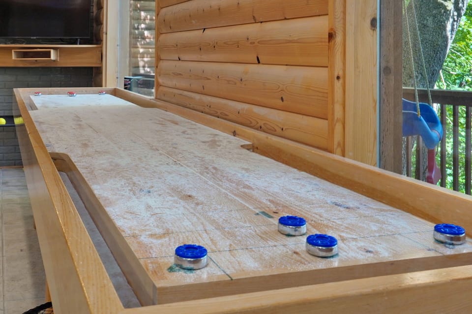 Shuffleboard!!
