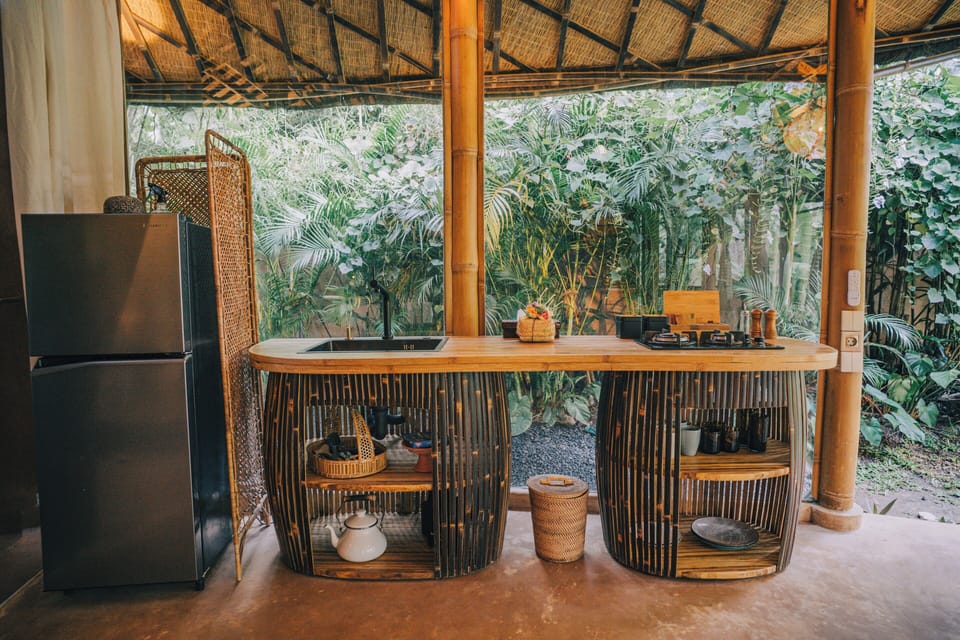 Bamboo Home | Private kitchen | Cleaning supplies