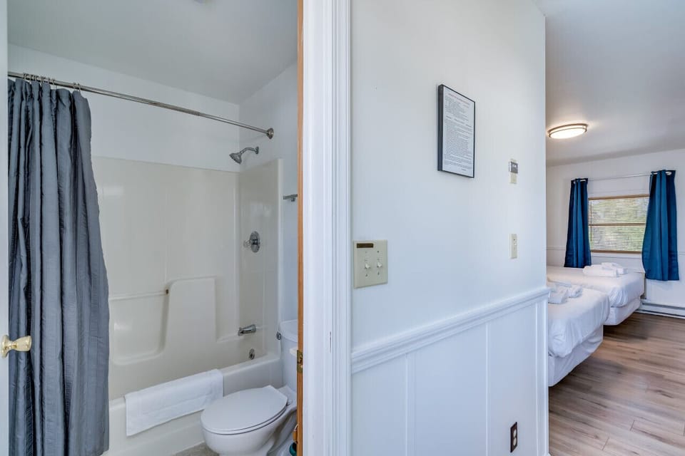 Full Bath