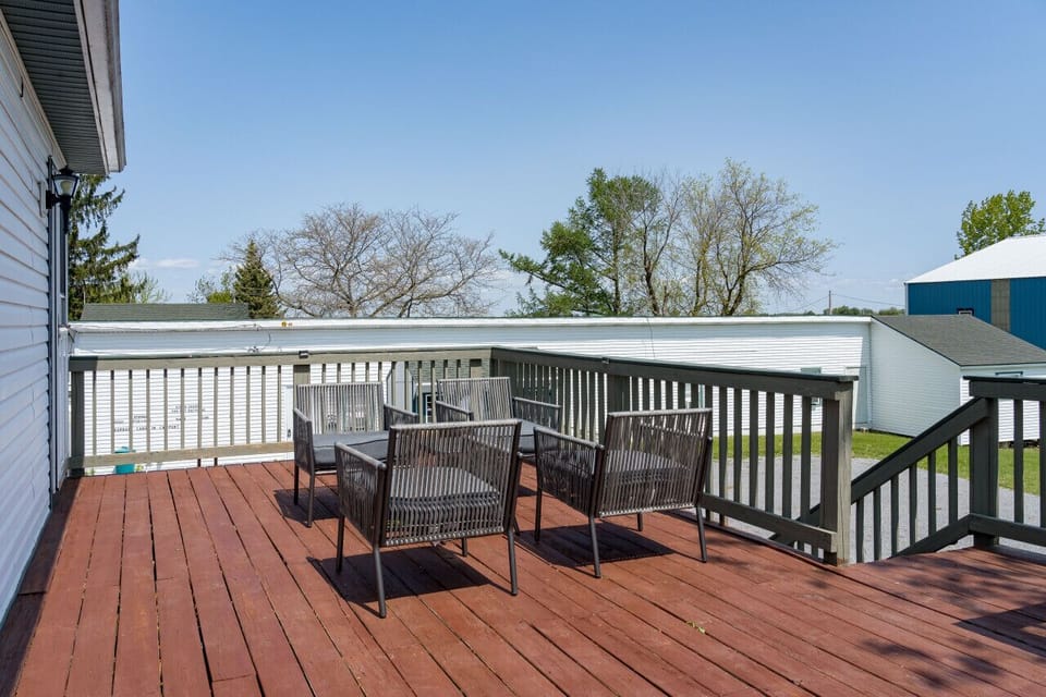 Outdoor balcony seating