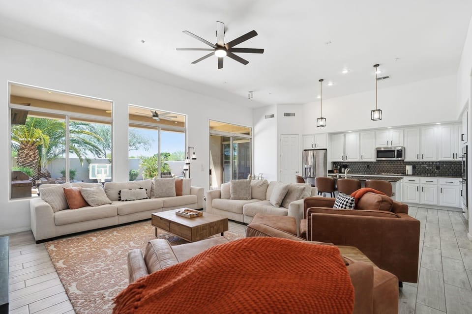 Beautiful bright open concept.