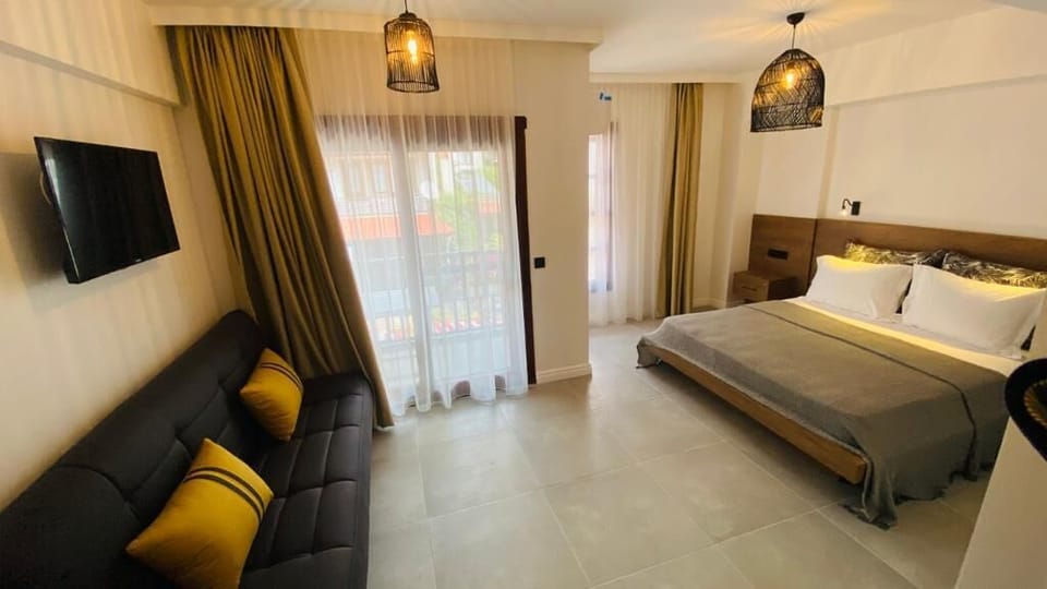 Family Triple Room, City View | Free WiFi