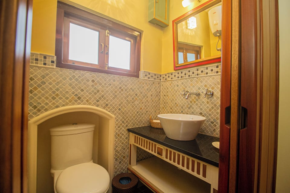 Honeymoon Terrace Suite | Bathroom | Shower, rainfall showerhead, hair dryer (on request), slippers