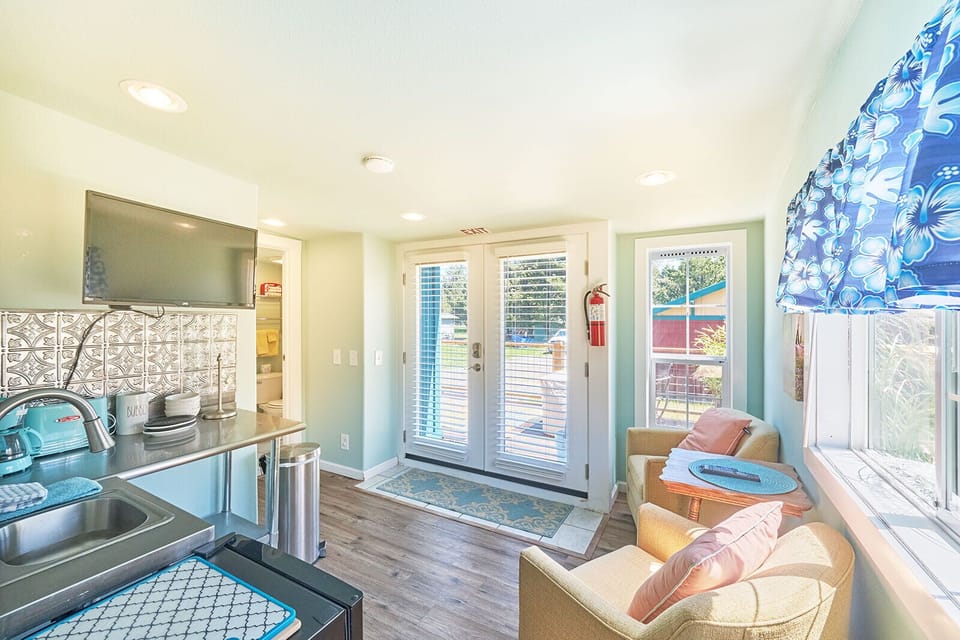 Bright sitting area on bottom floor