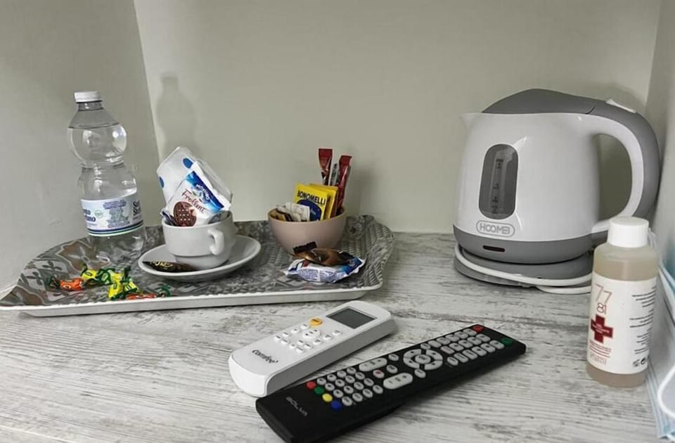 Standard Single Room | In-room safe, desk, blackout drapes, soundproofing