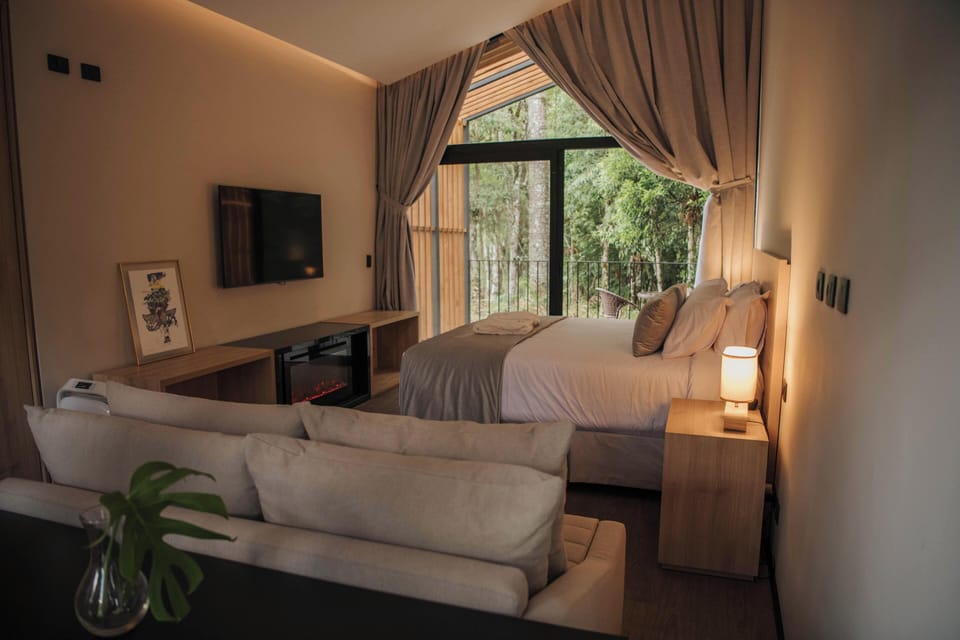 Premium Chalet, 1 King Bed | 1 bedroom, minibar, in-room safe, laptop workspace