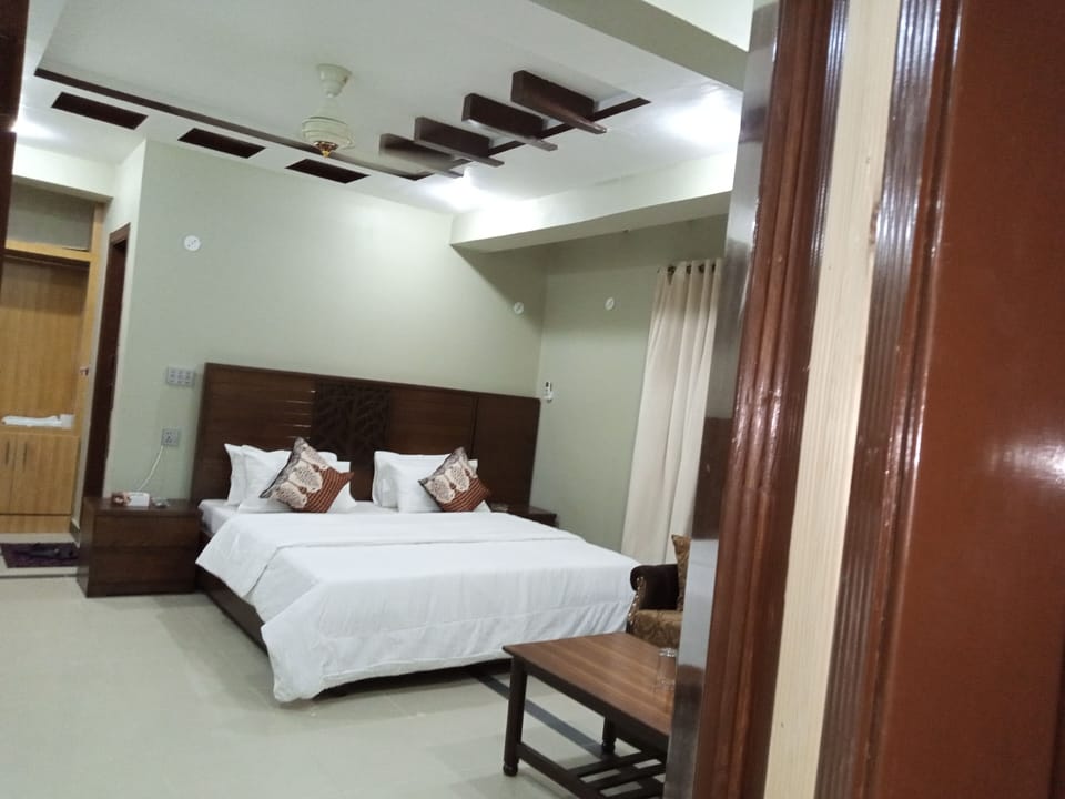 City Single Room, 1 Bedroom, Non Smoking | Desk, free WiFi