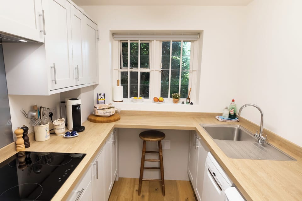 Kitchen with everything you need for cooking . Always ask if you need anything