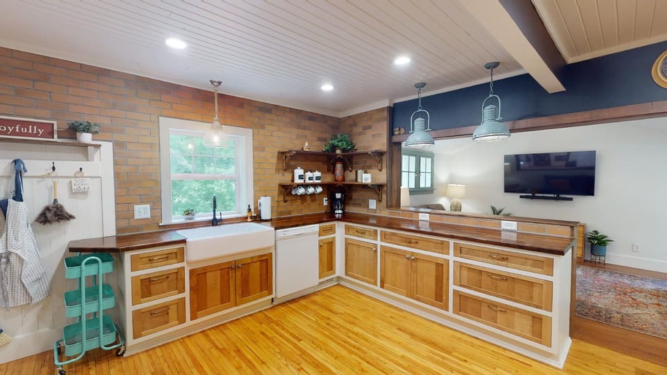 da9c67b6-3e5e-4829-863d-9f3c4a90f55b