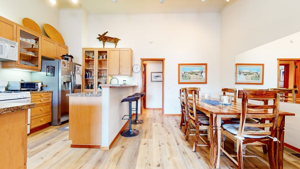 Indoors, Hardwood, Dining Room, Dining Table, Furniture