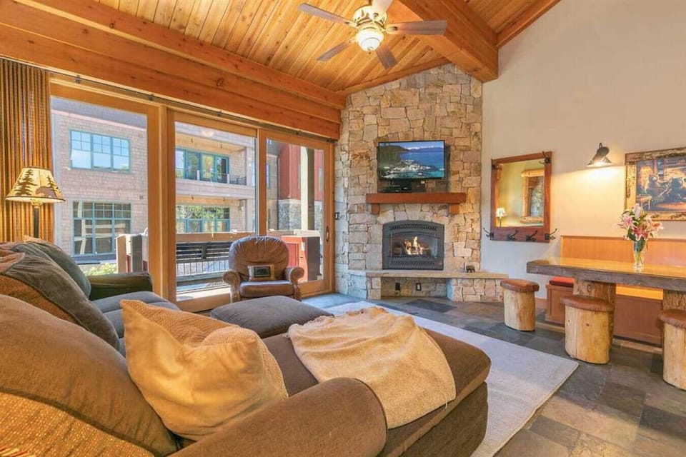 Incredibly cozy with the fireplace that turns on with one button.