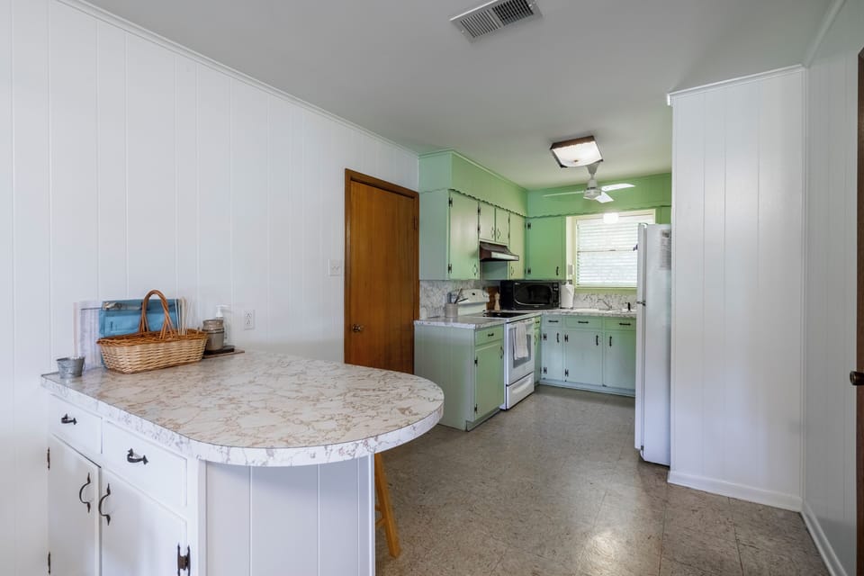 Kitchen and bar