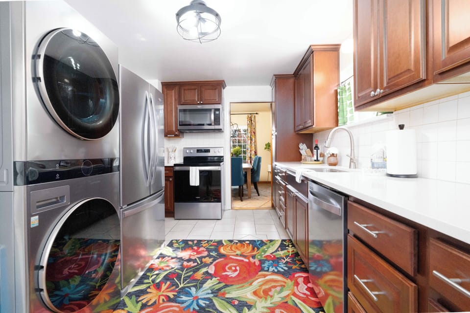 Full Size Washer/Dryer