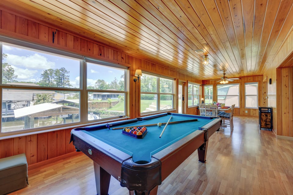 Game room