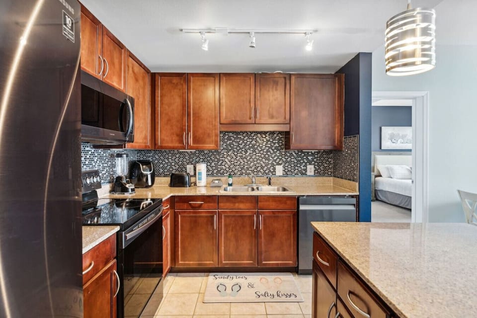 Full Size Kitchen with Island Bar Seating
