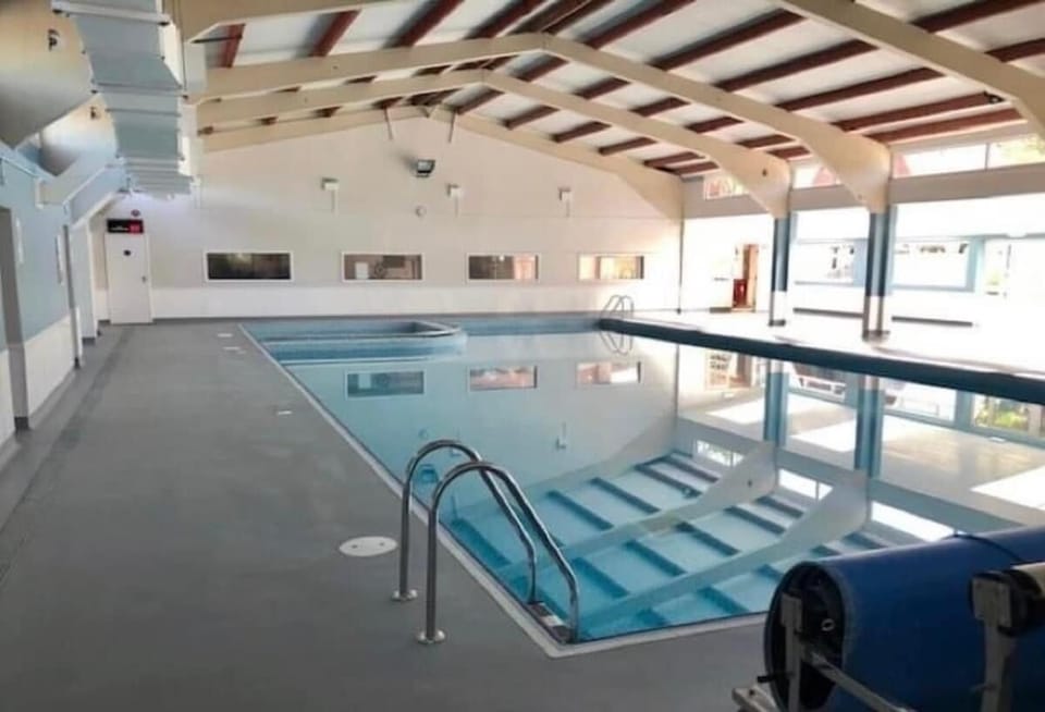 Indoor swimming pool with toddler pool