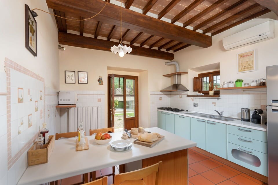 Autumn, Kitchen, Spring, Summer