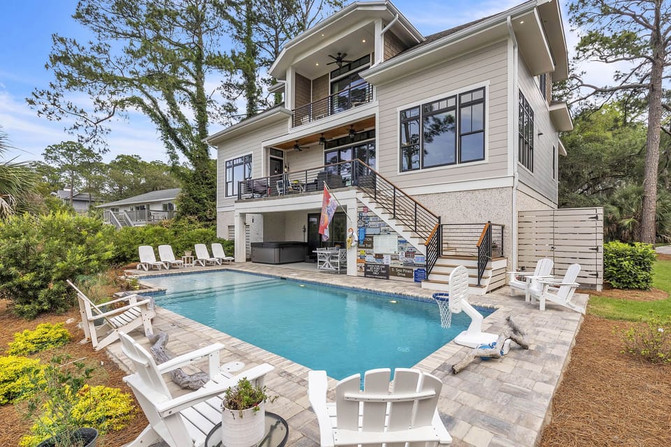 Private Pool with Views of Marsh