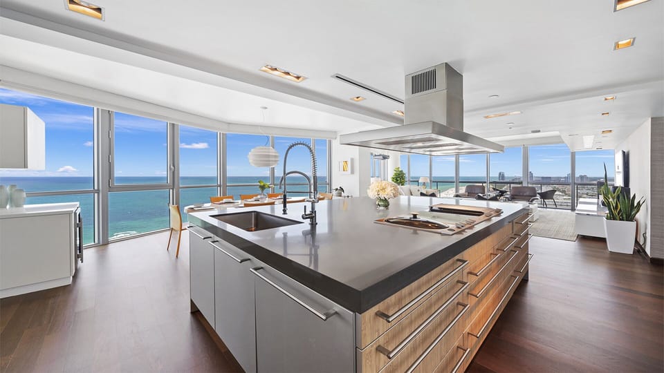 Private kitchen
