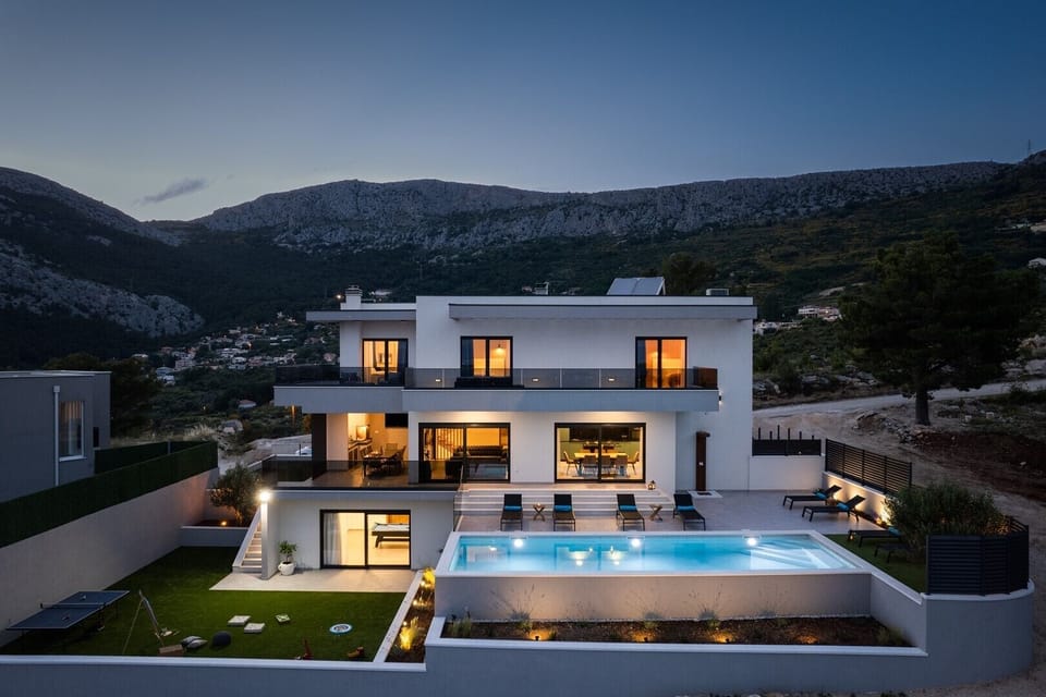 Night view of Villa Fortress